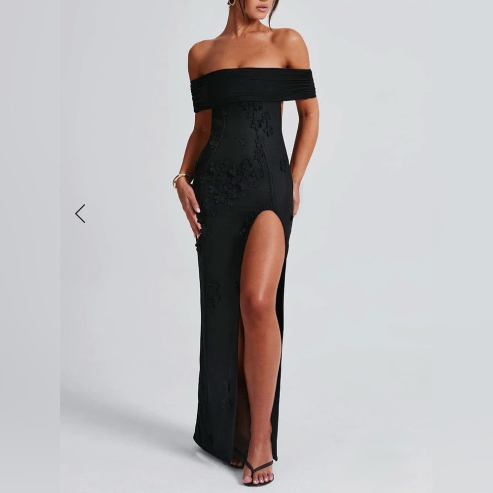 Babyboo Chic Black Strapless Evening Gown